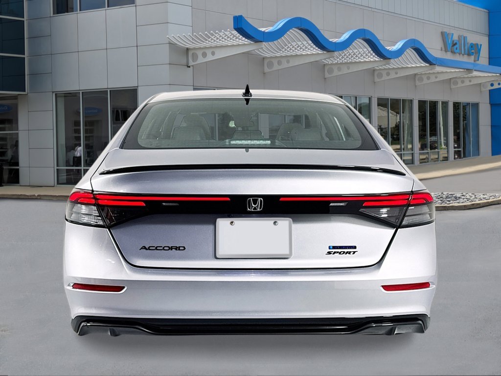 New 2026 Solar Silver Metallic Honda Sport-L image 4