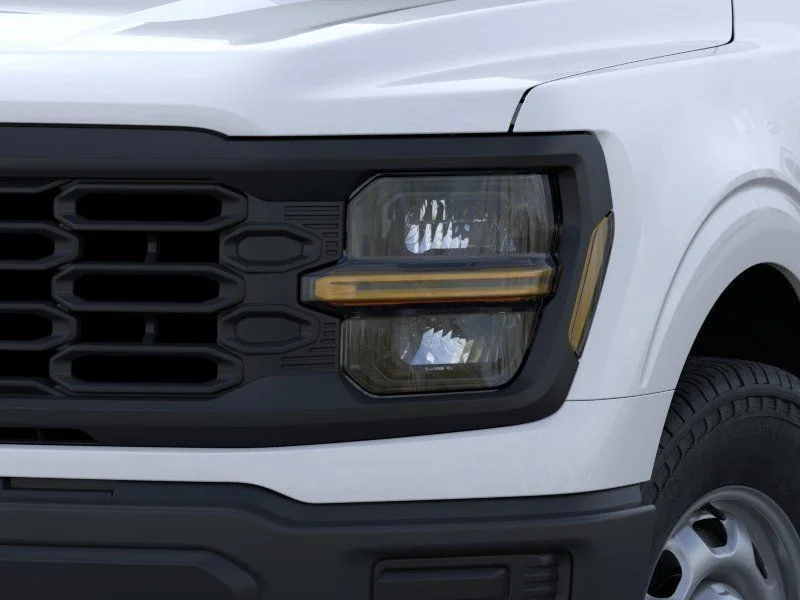 New 2026 Oxford White Ford XL image 32