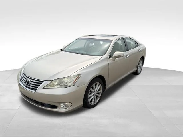 Used 2011 Beige Lexus 350 image 8