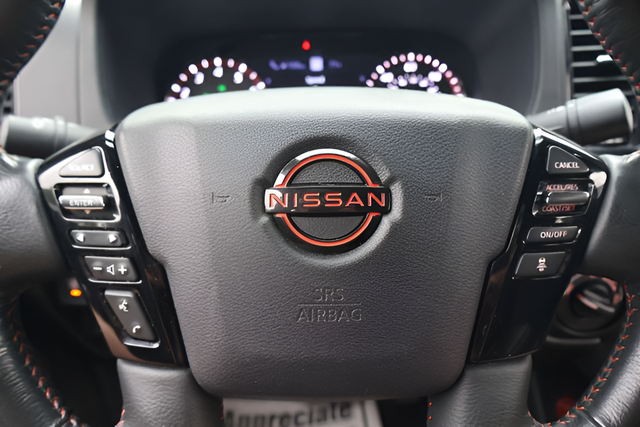 Used 2023 White Nissan PRO-4X image 22