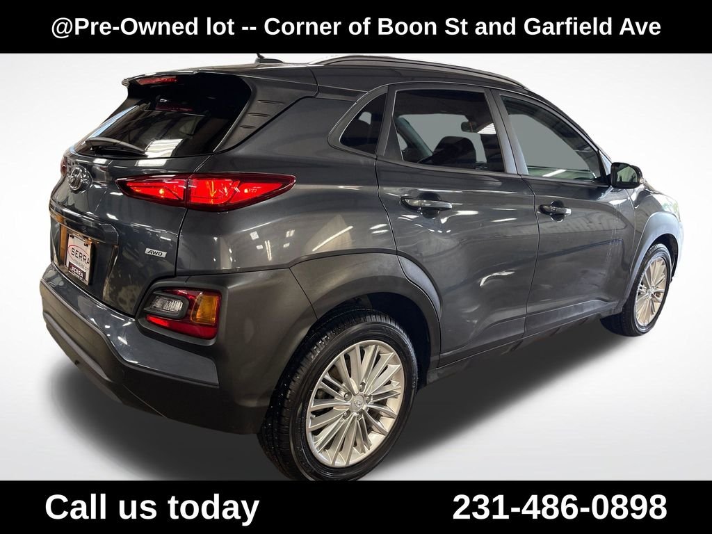 Used 2021 Gray Hyundai SEL image 5