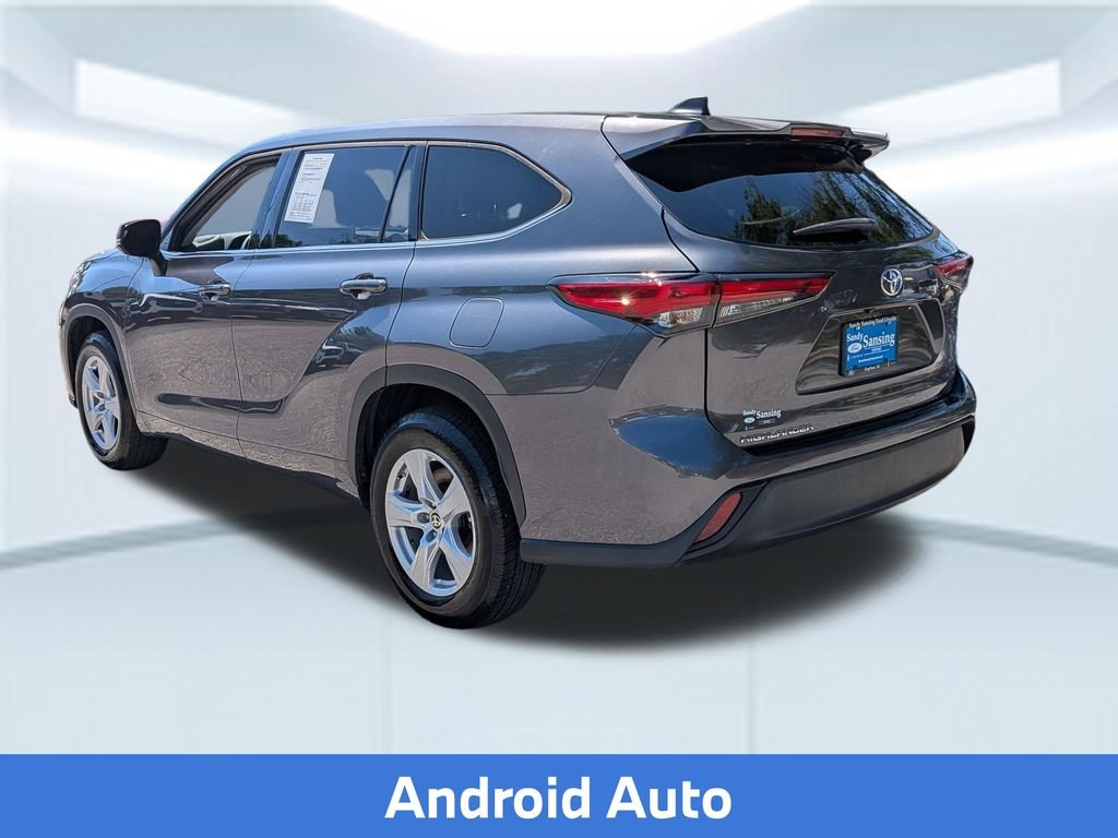 Used 2022 Gray Toyota L image 4