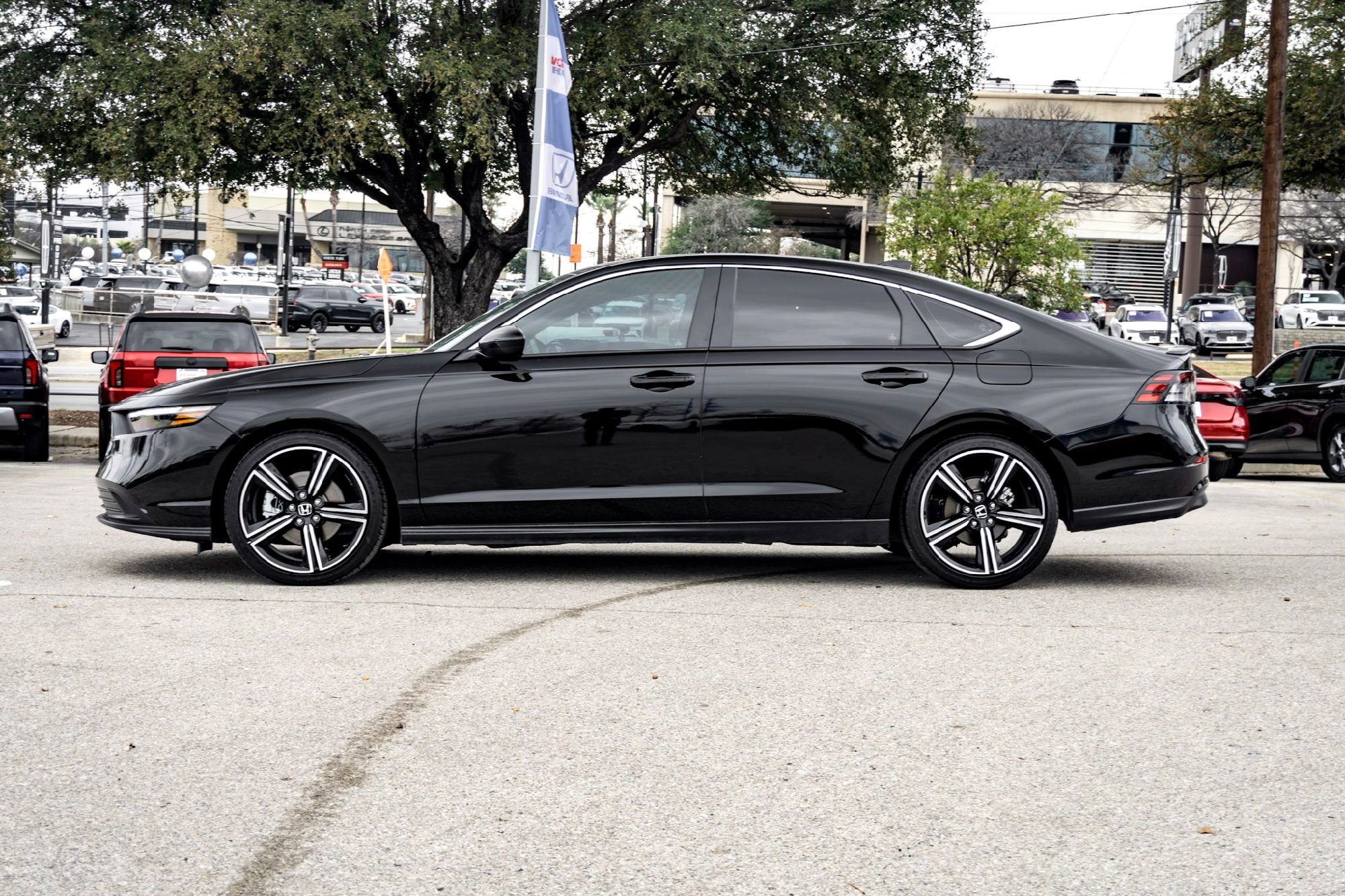 Used 2025 Black Honda Sport image 8