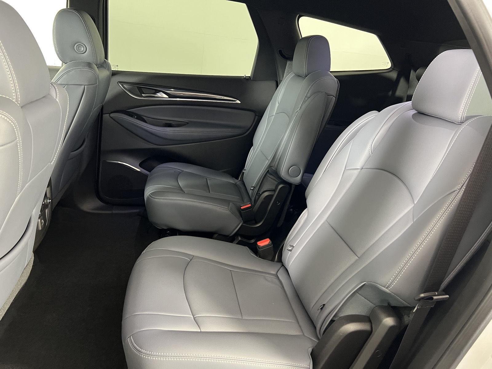 Used 2024 Summit White Buick Essence image 16