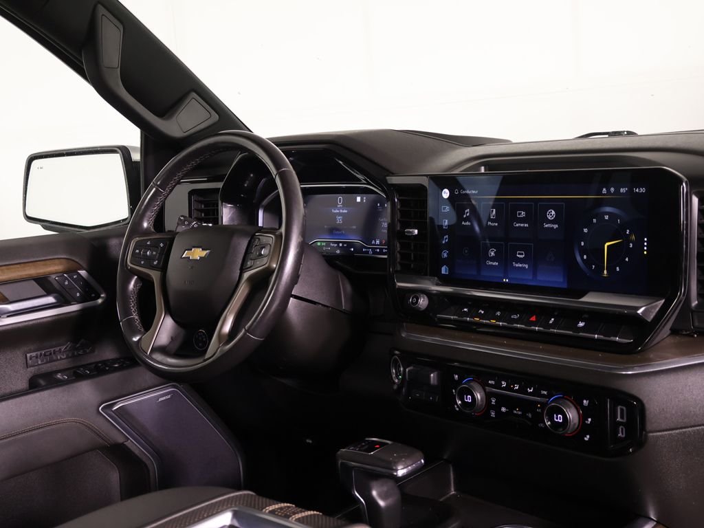 Used 2022 Black Chevrolet High Country image 25