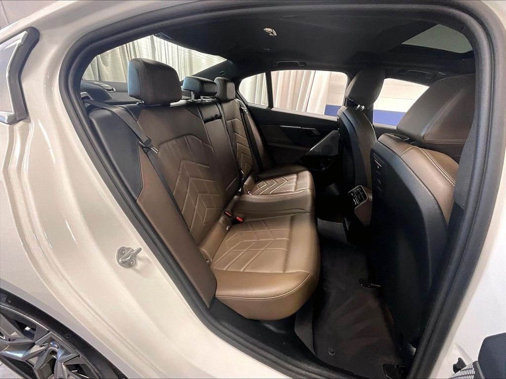 Used 2026 White BMW 530i xDrive image 16