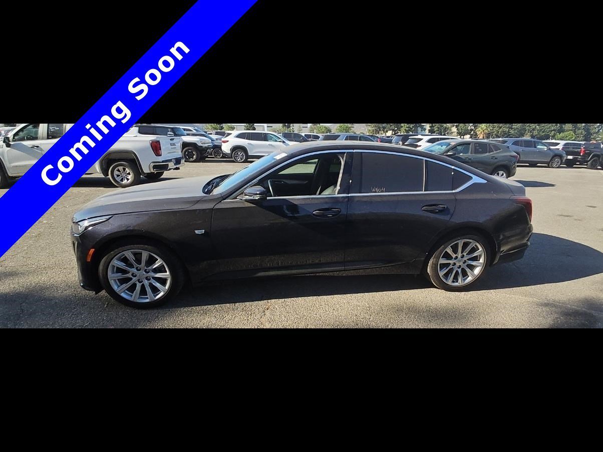 Used 2021 DARK MOON BLUE METALLIC Cadillac Luxury image 5