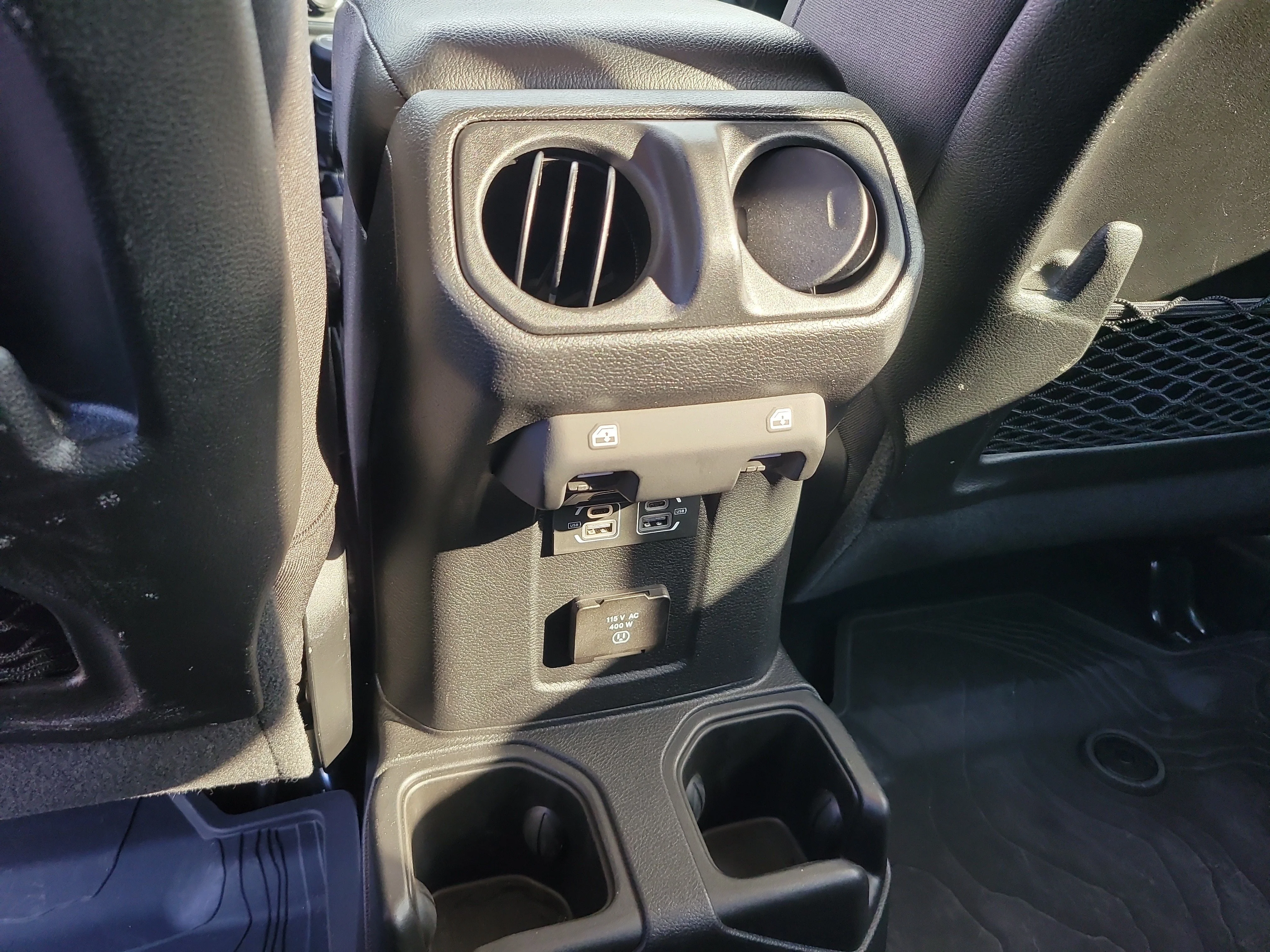 Used 2024 Granite Crystal Metallic Clearcoat Jeep Mojave image 14