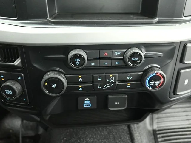 New 2026 Oxford White Ford XL image 12