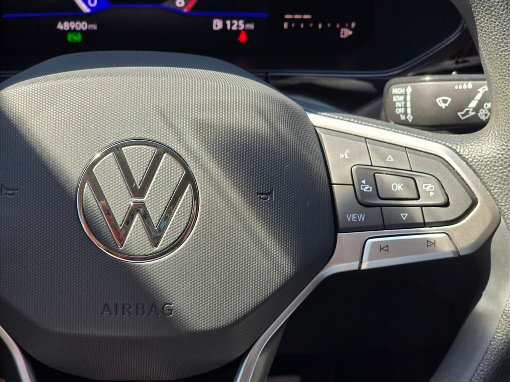 Used 2022 White Volkswagen 1.5T S image 16