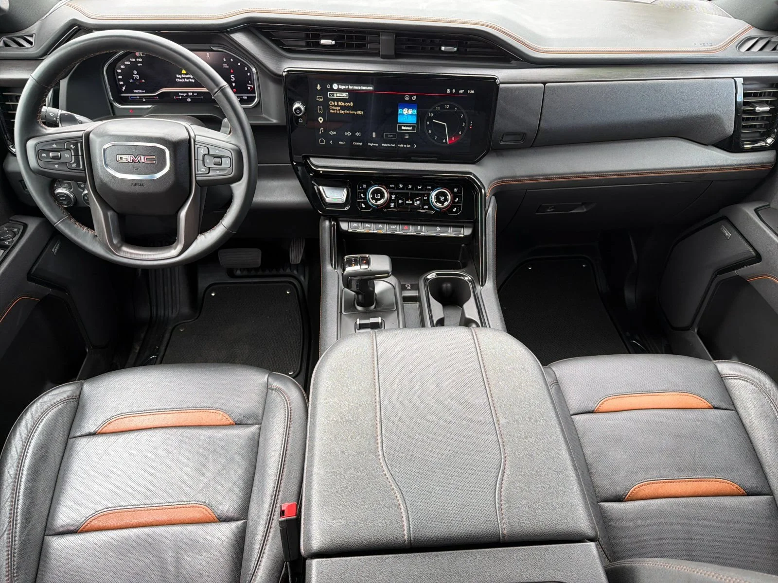 2025 GMC Sierra 1500 AT4 - Photo 14