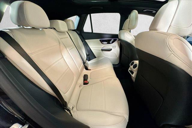 New 2026 Obsidian Black Metallic Mercedes-Benz GLC 300 image 55