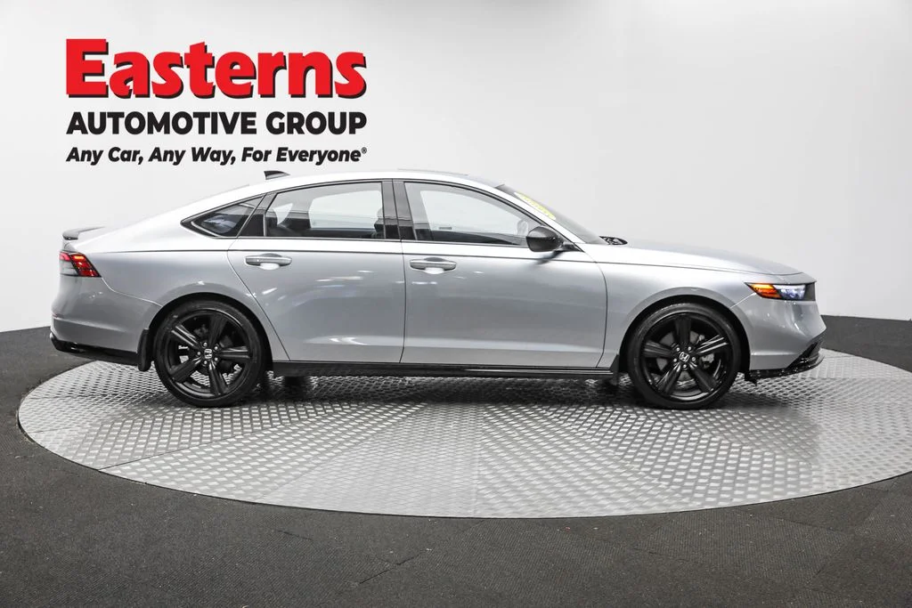 Used 2025 Gray Honda Sport-L image 4