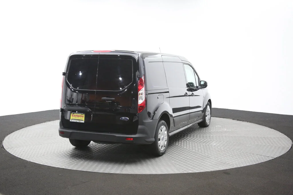 Used 2022 Black Ford XL image 36