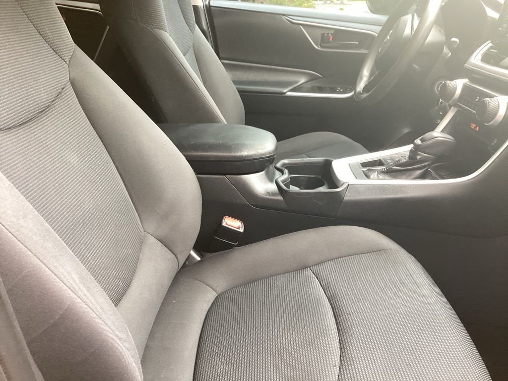 Used 2019 Black Toyota LE image 3