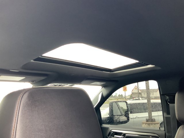 Used 2024 Onyx Black GMC AT4 image 24