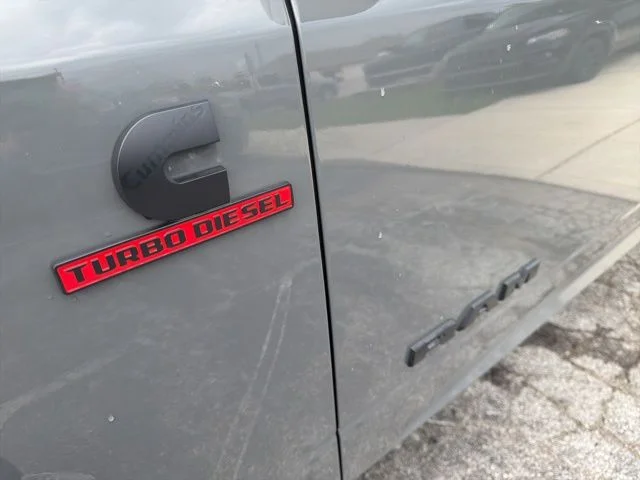 New 2026 Ceramic Gray Clear-Coat Exterior Paint RAM Laramie image 11