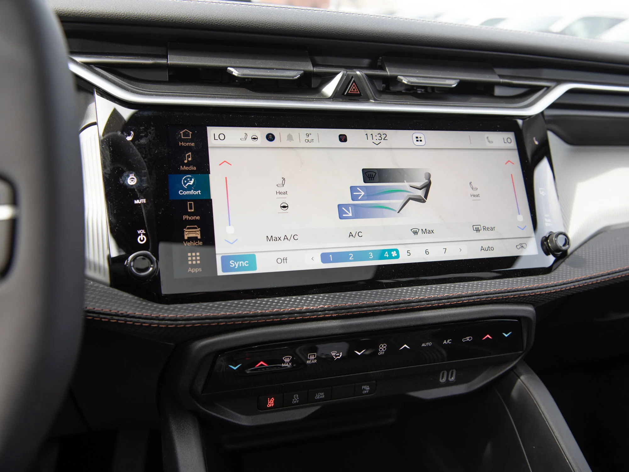 New 2026 41 Jeep Limited * Hybrid image 15