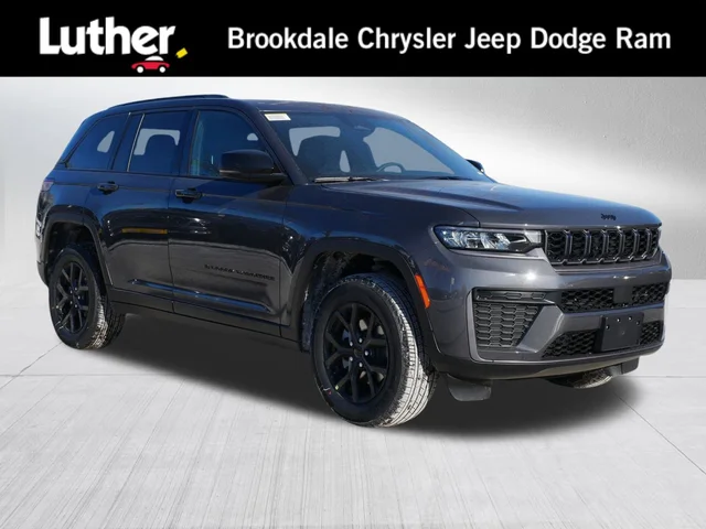 2026 Jeep Grand Cherokee Laredo Altitude