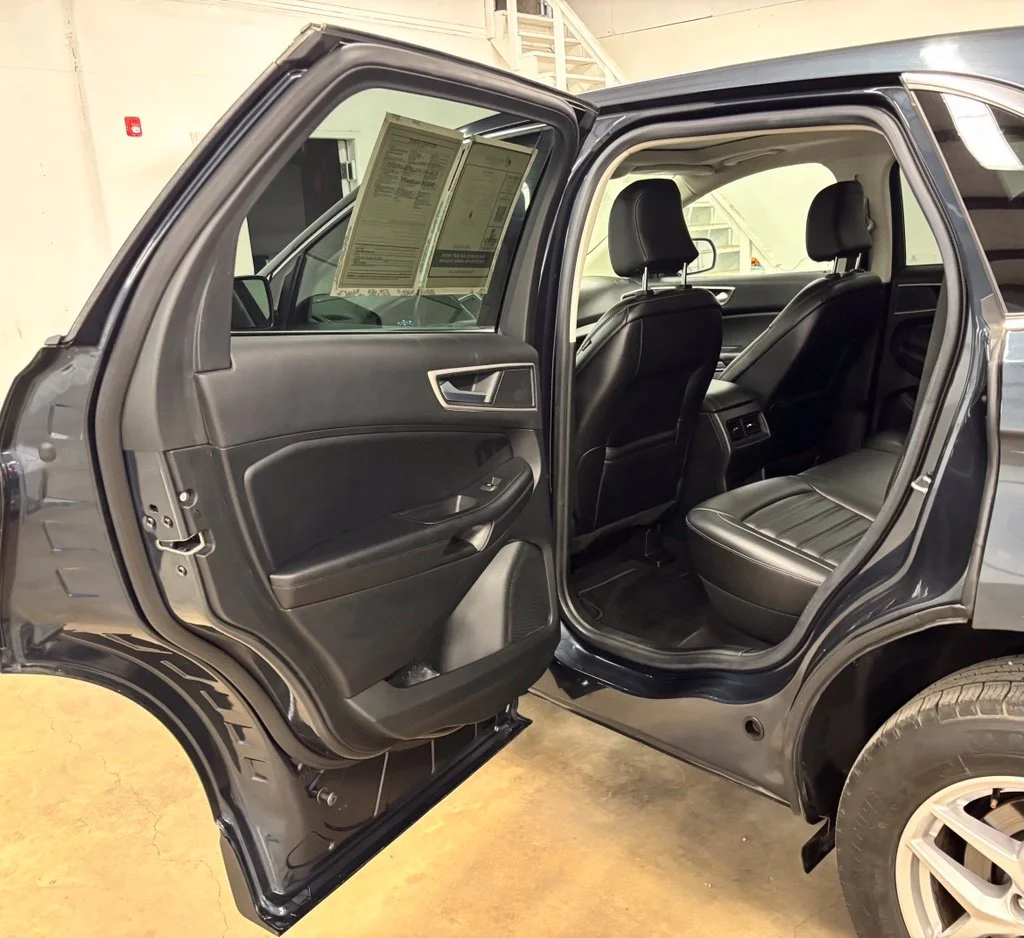 Used 2024 Blue Ford SEL image 23