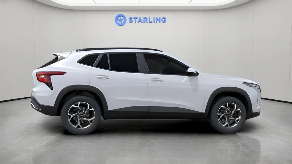 New 2026 Summit White Chevrolet LT image 4