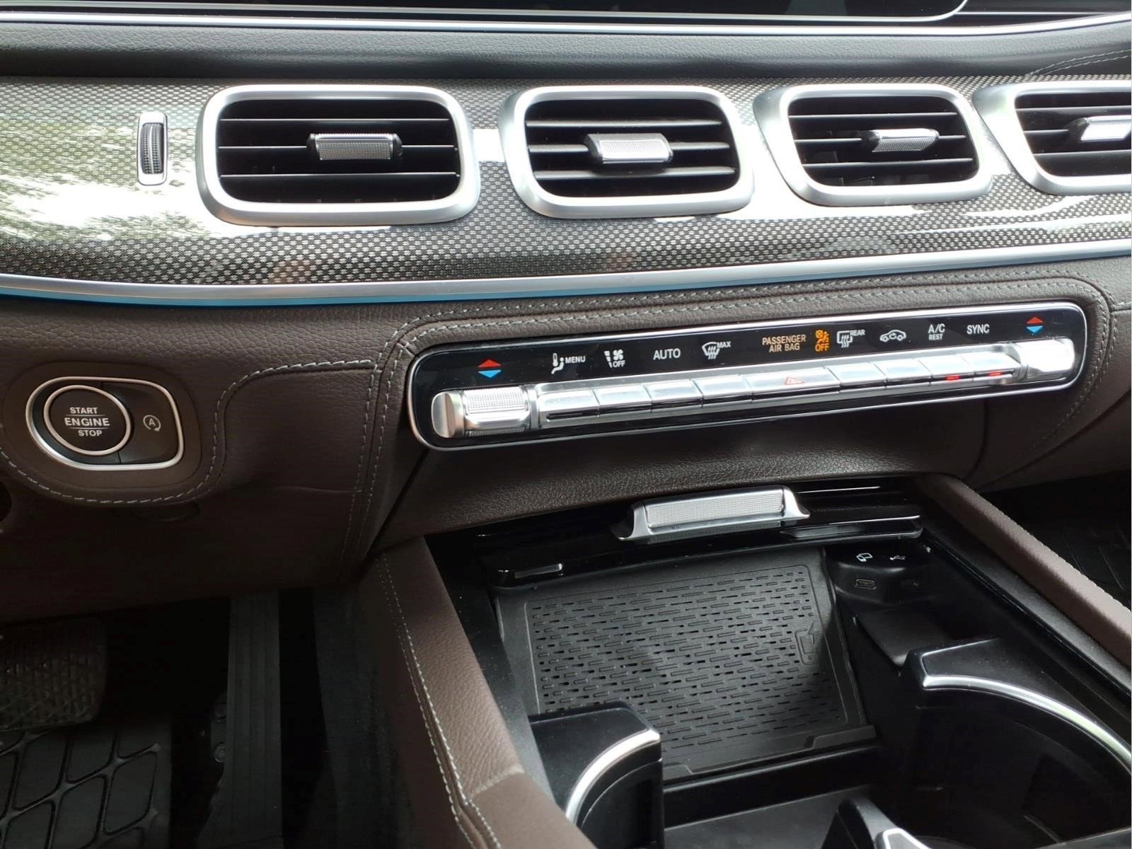 Certified Used 2023 Black Mercedes-Benz GLE 350 4MATIC® SUV image 19