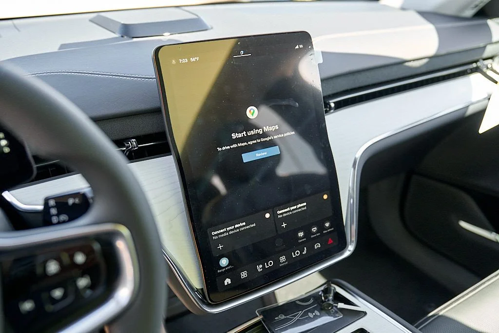New 2026 Aurora Silver Volvo Ultra image 16