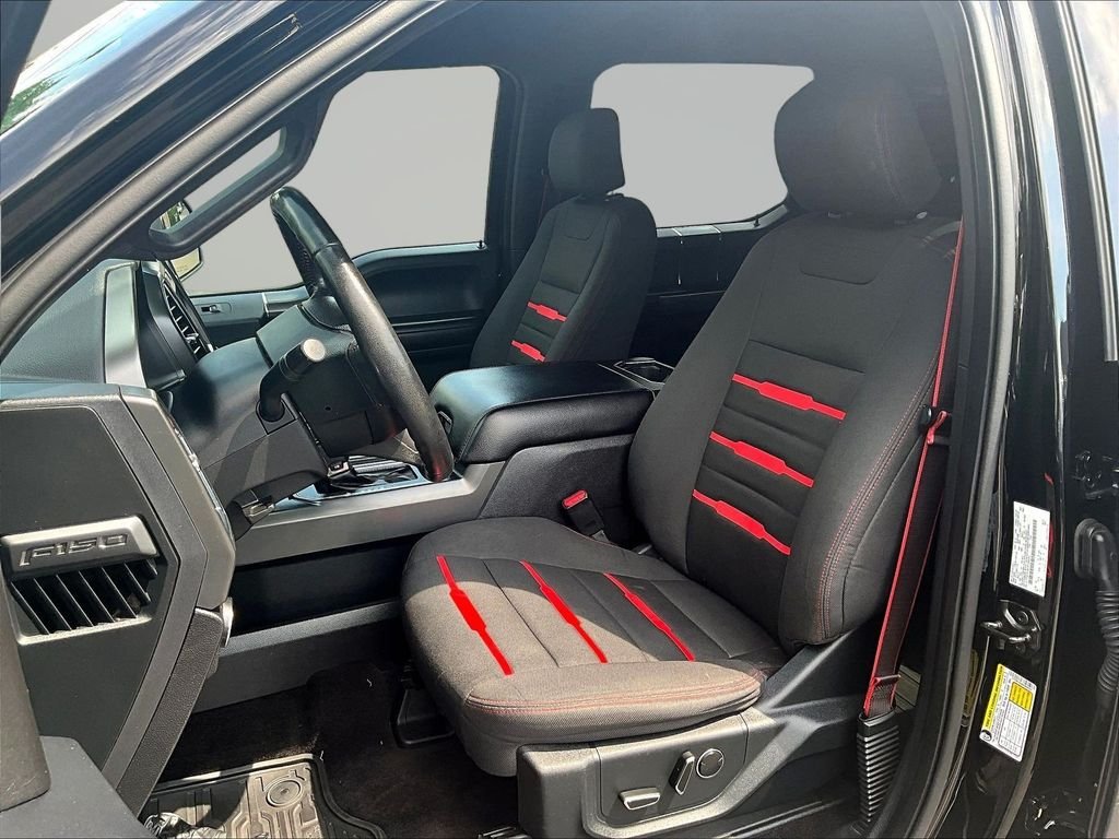 Used 2016 Black Ford XLT image 22