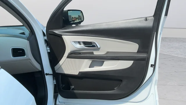 Used 2017 White Chevrolet LS image 22