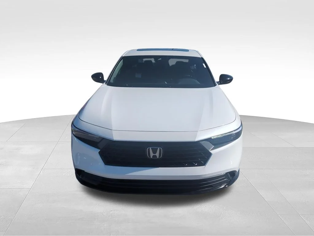 New 2026 Platinum White Pearl Honda Sport-L image 2