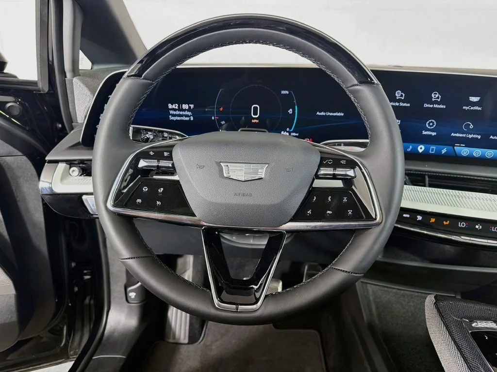 2026 Cadillac OPTIQ Sport - Photo 12