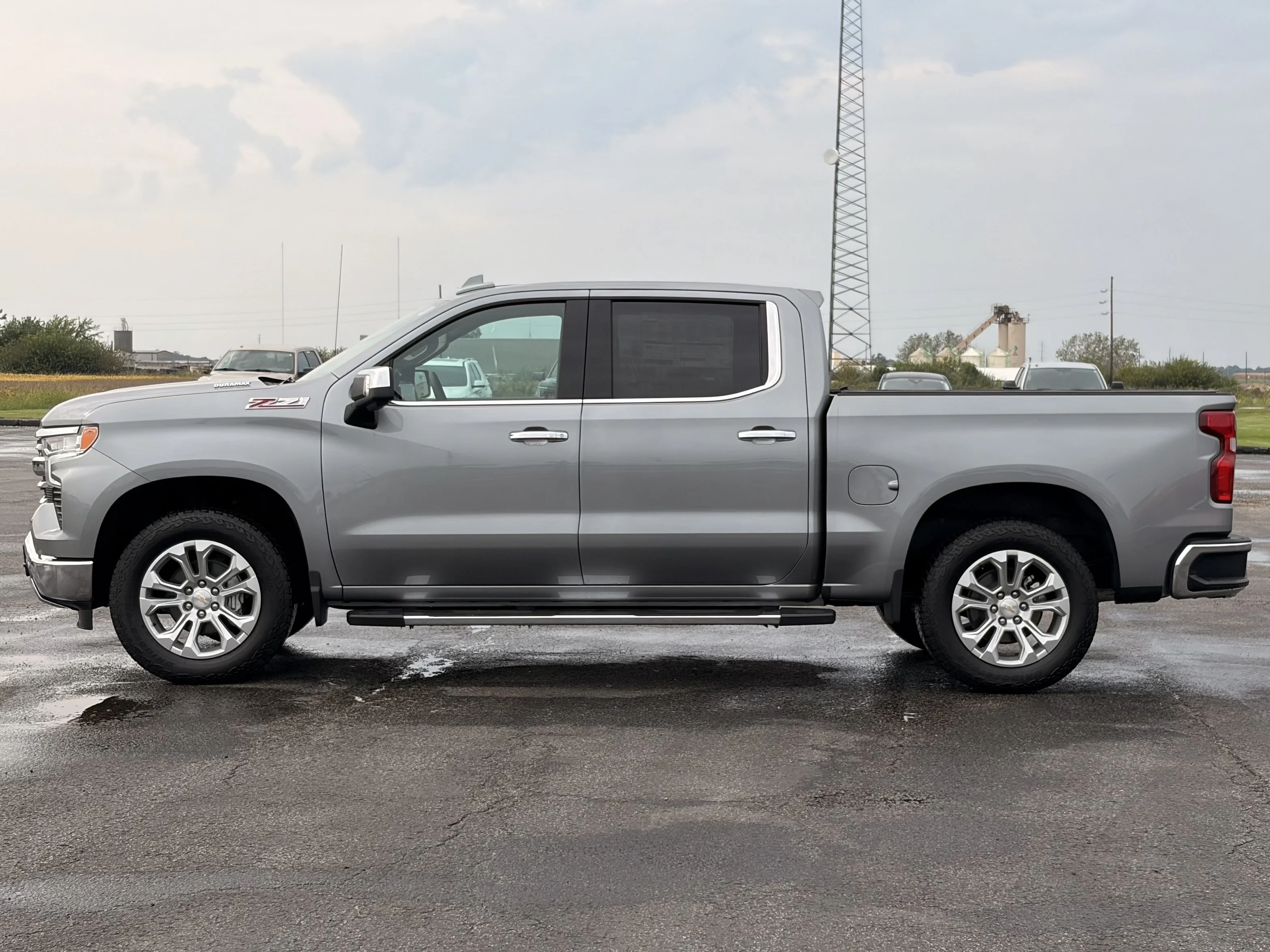 2026 Chevrolet Silverado 1500 LTZ - Photo 8