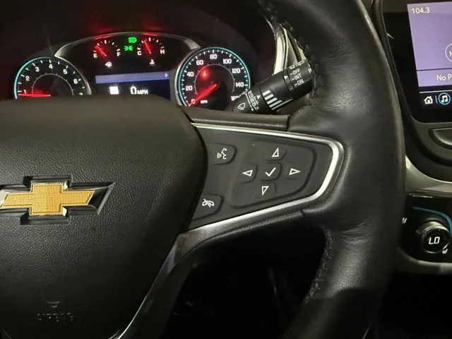 Used 2019 Pearl Chevrolet Premier image 16