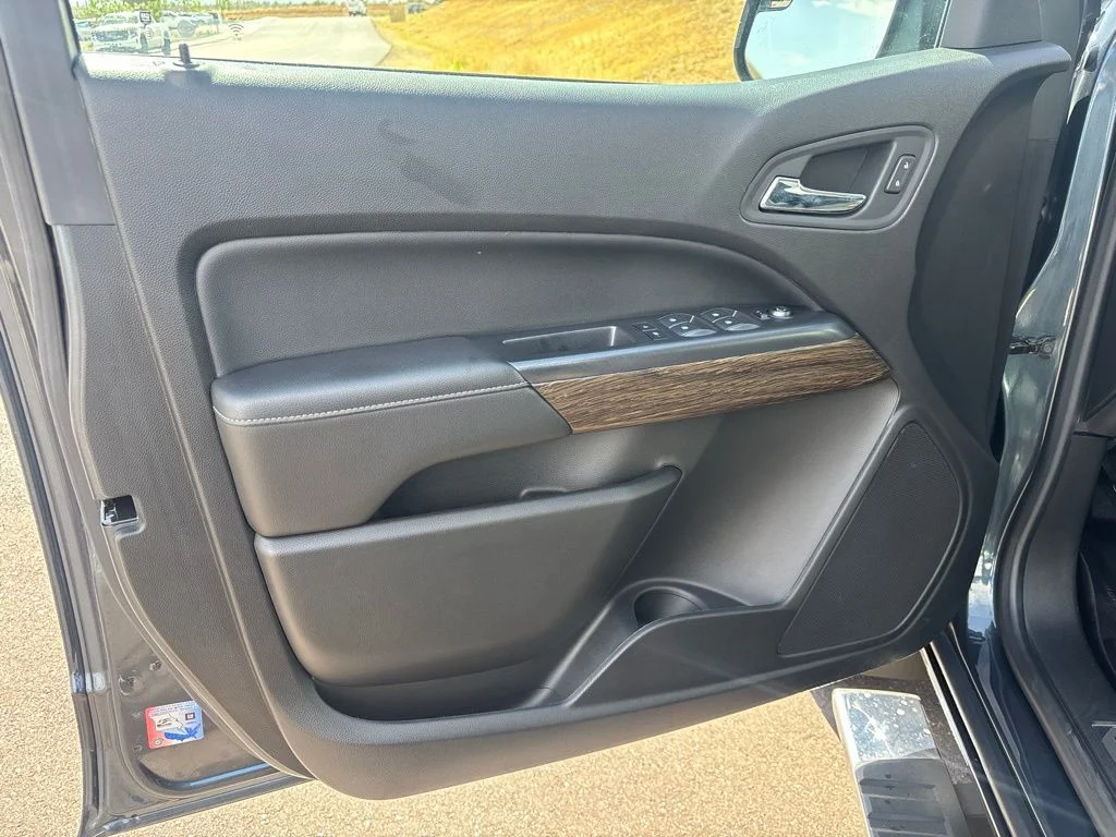 Used 2020 Blue GMC Denali image 11