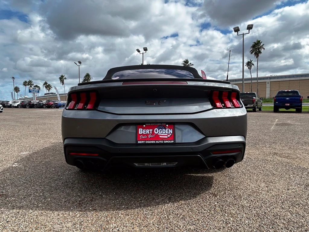 Used 2025 Gray Ford GT Premium image 6