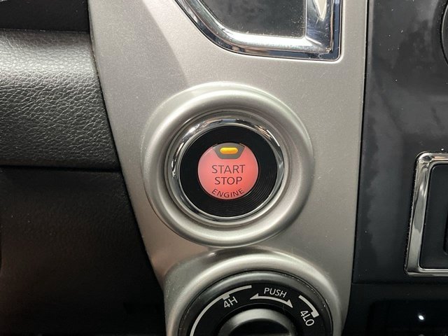 Used 2019 Magnetic Black Metallic Nissan SV image 18