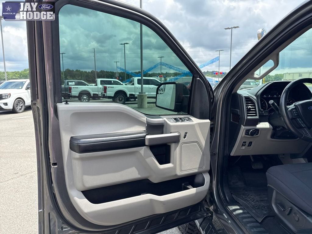 Used 2019 Gray Ford XLT image 23