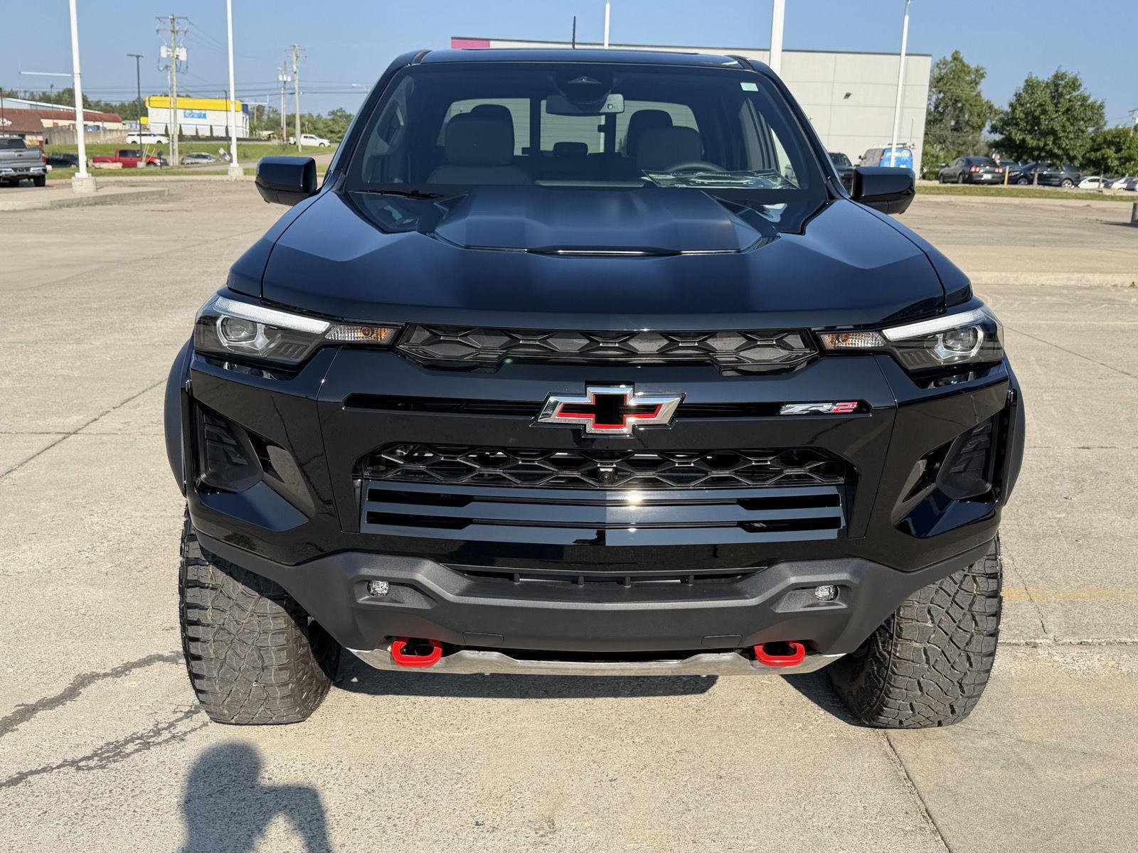 2026 Chevrolet Colorado ZR2 - Photo 33