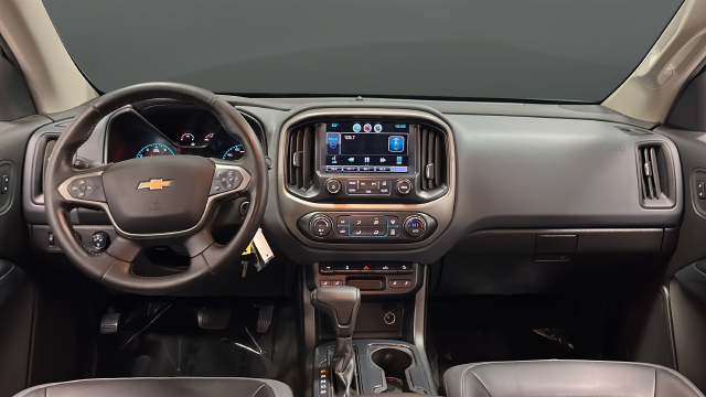 Used 2015 Black Chevrolet Z71 image 11