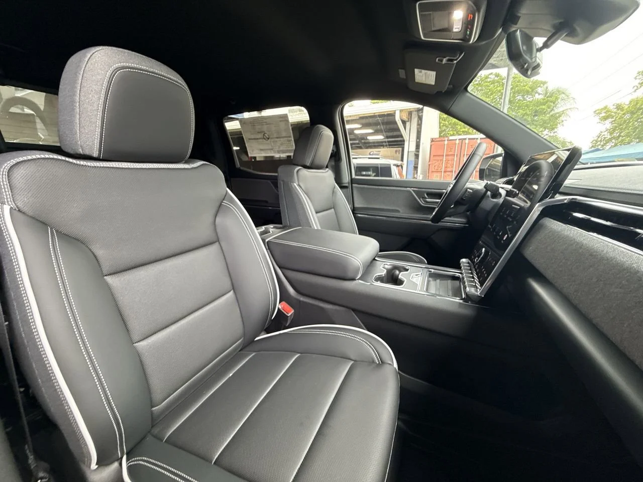 2026 GMC Sierra EV Elevation - Photo 27