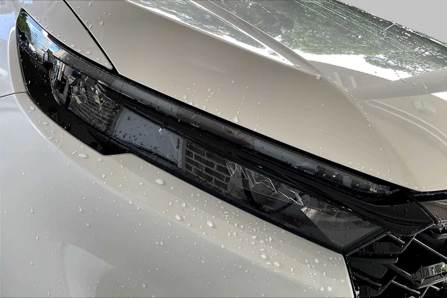 New 2026 Platinum White Pearl Honda 2WD Sport Hybrid image 16