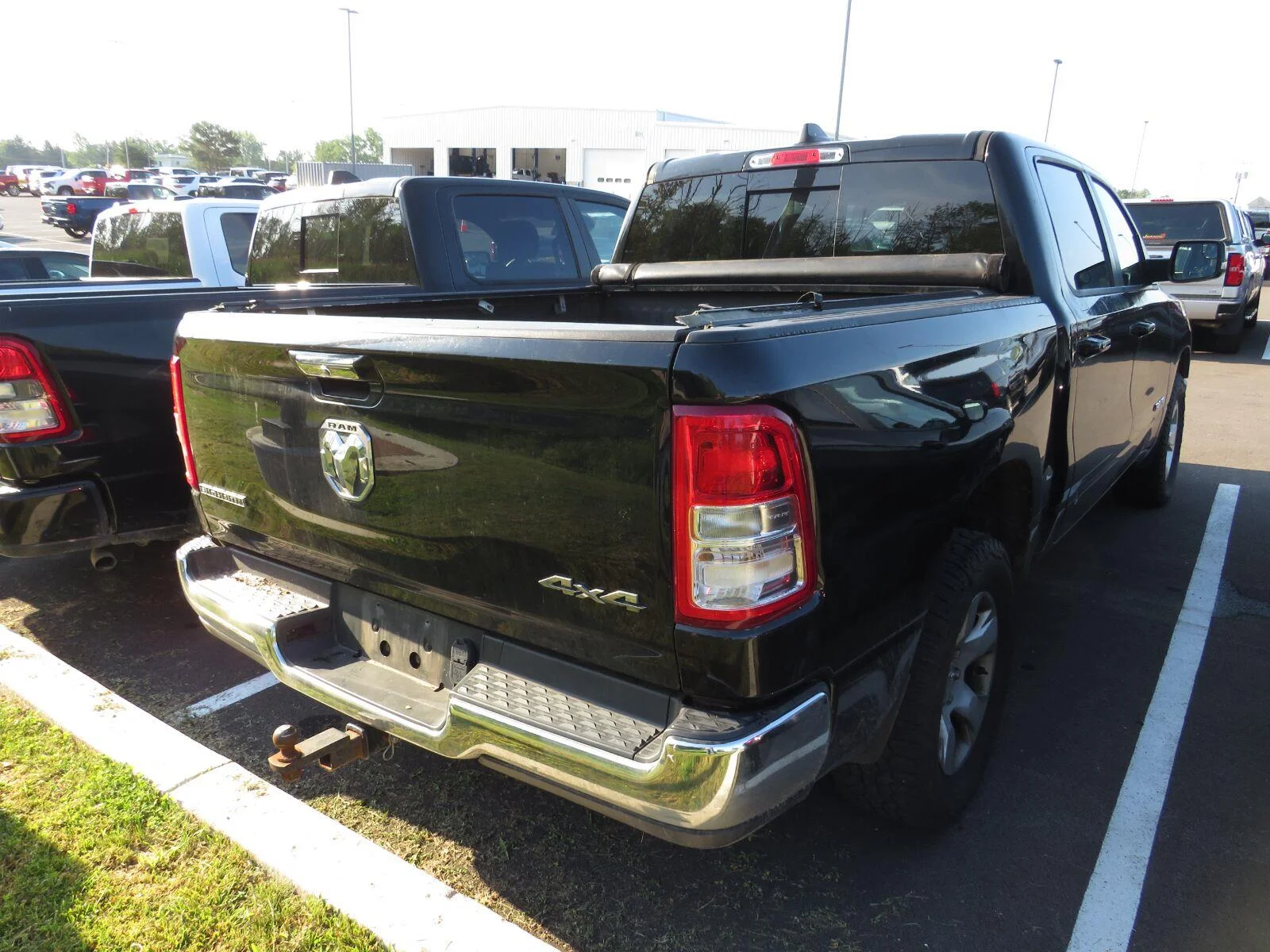Used 2019 Diamond Black Crystal Pearlcoat Ram Big Horn/Lone Star image 9