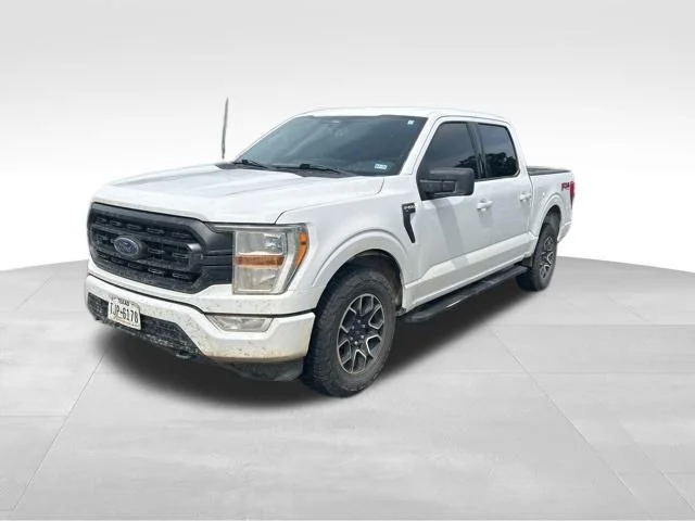 Used 2022 White Ford XLT image 7