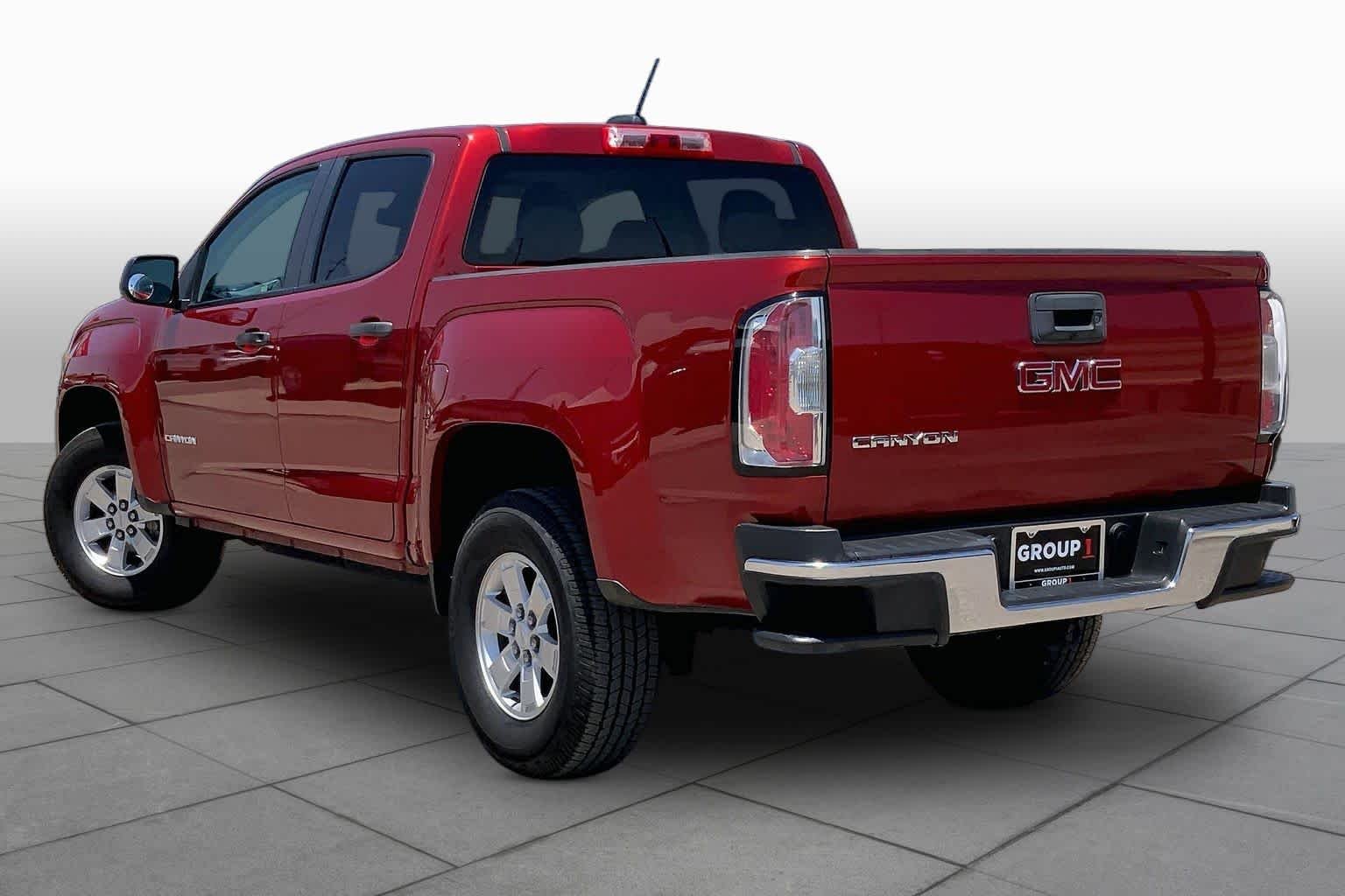 Used 2016 Copper Red Metallic GMC 2WD image 11