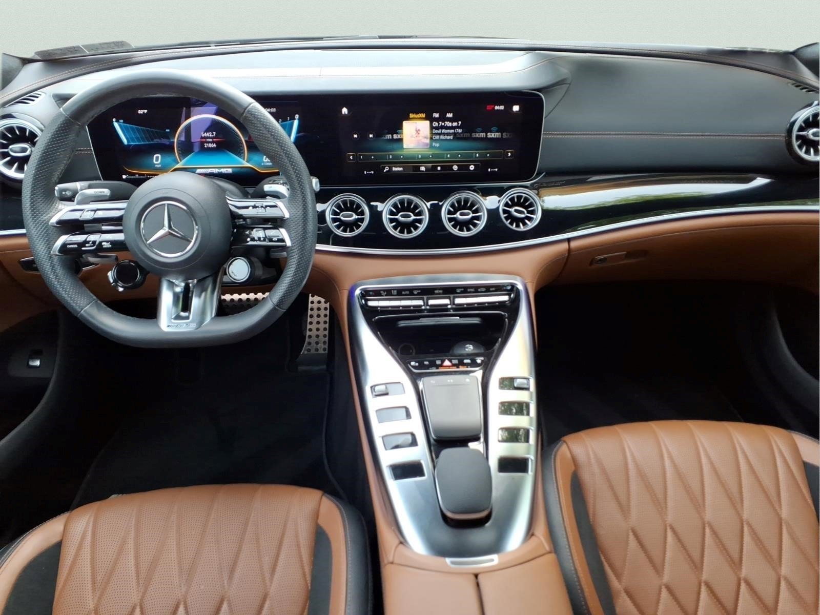 Certified Used 2023 MANUFAKTUR Diamond White Metallic Mercedes-Benz AMG® GT 53 4-Door Coupe image 15