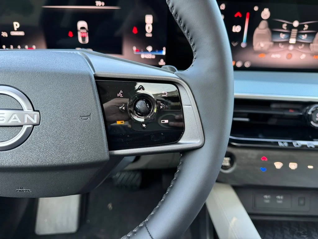 2025 Nissan Murano SL - Photo 16