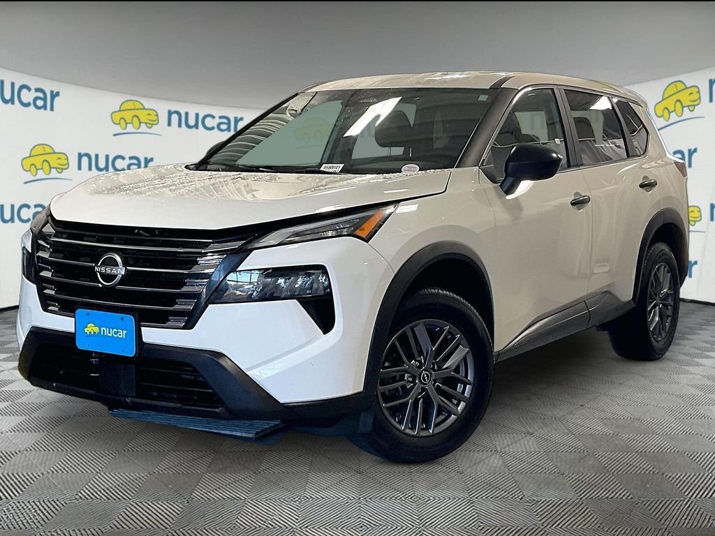 Certified Used 2024 White Nissan S image 3