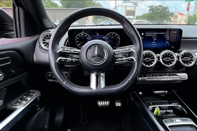 Used 2024 Black Mercedes-Benz GLB 250 image 8