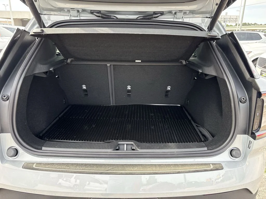 New 2026 Vapour Grey Volvo Ultra image 24