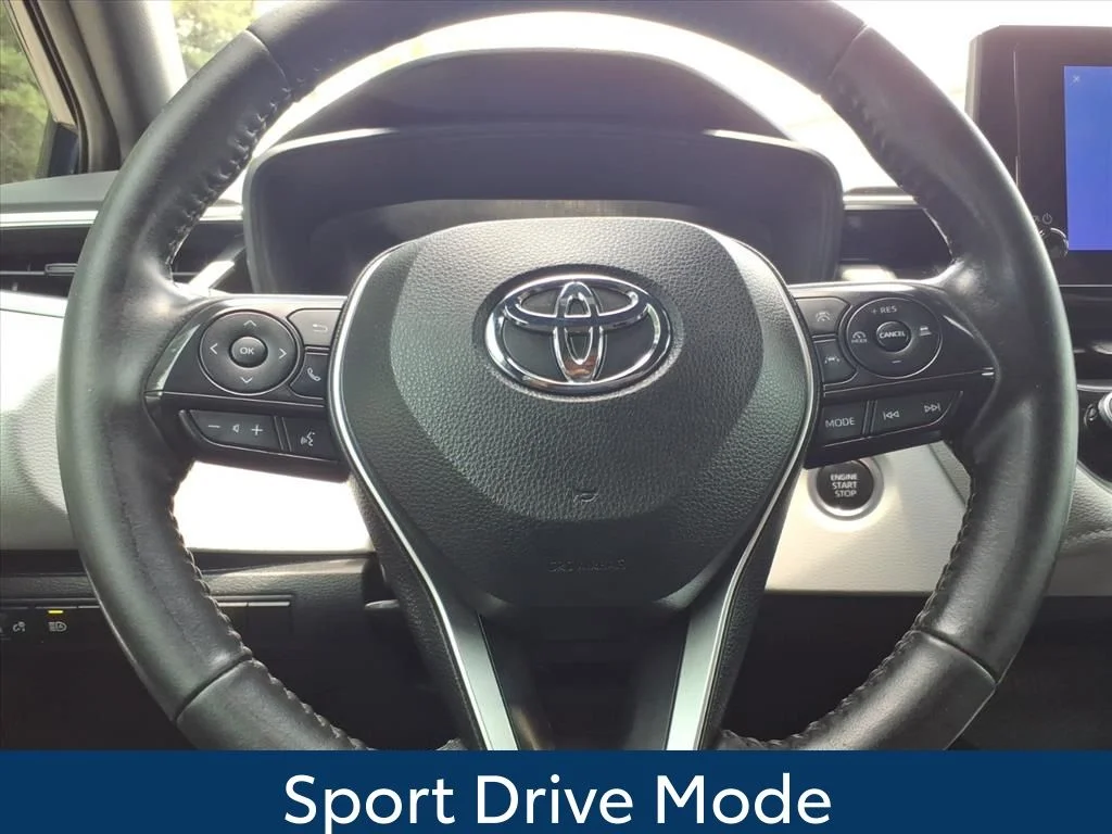 Certified Used 2023  Toyota SE image 11